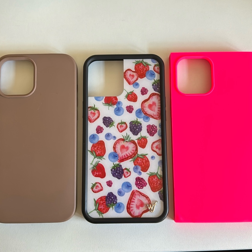 Set of 3 - iPhone 12 Pro Max cases